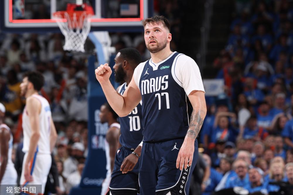 一举世瞩目 一举世瞩目