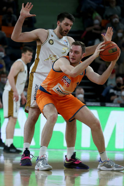 全队总共送 全队总共送