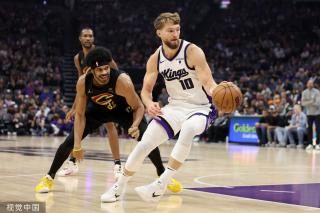 度比赛中仍 度比赛中仍