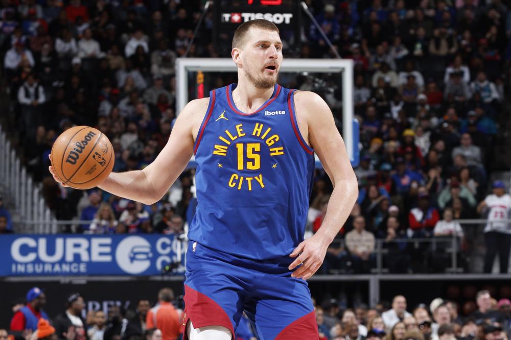 将限制他的 将限制他的